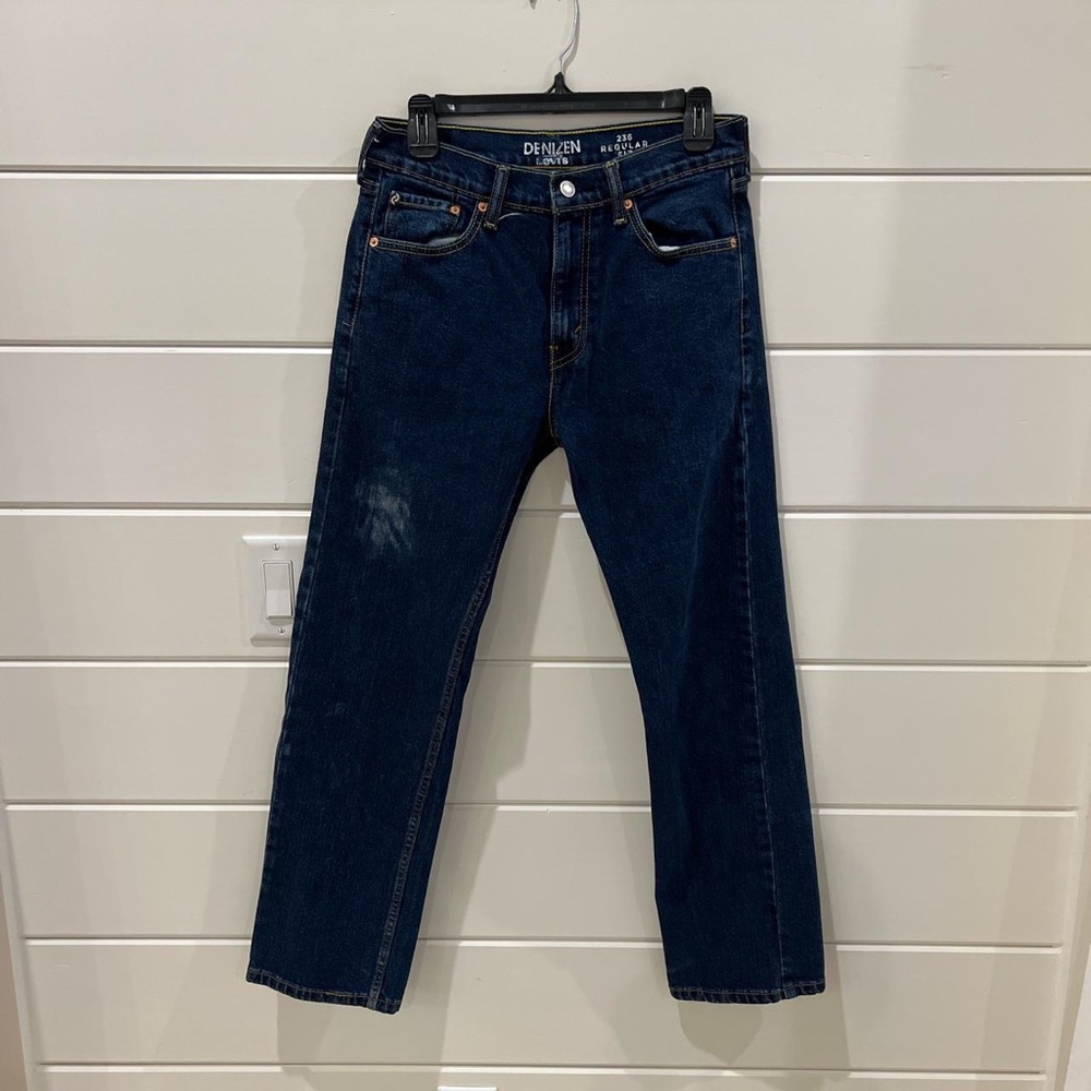 Levi’s ~ Jeans